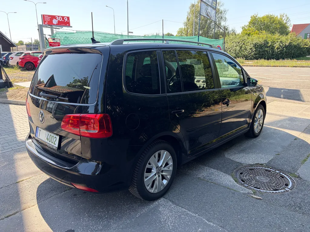 Volkswagen Touran – fotografie 3